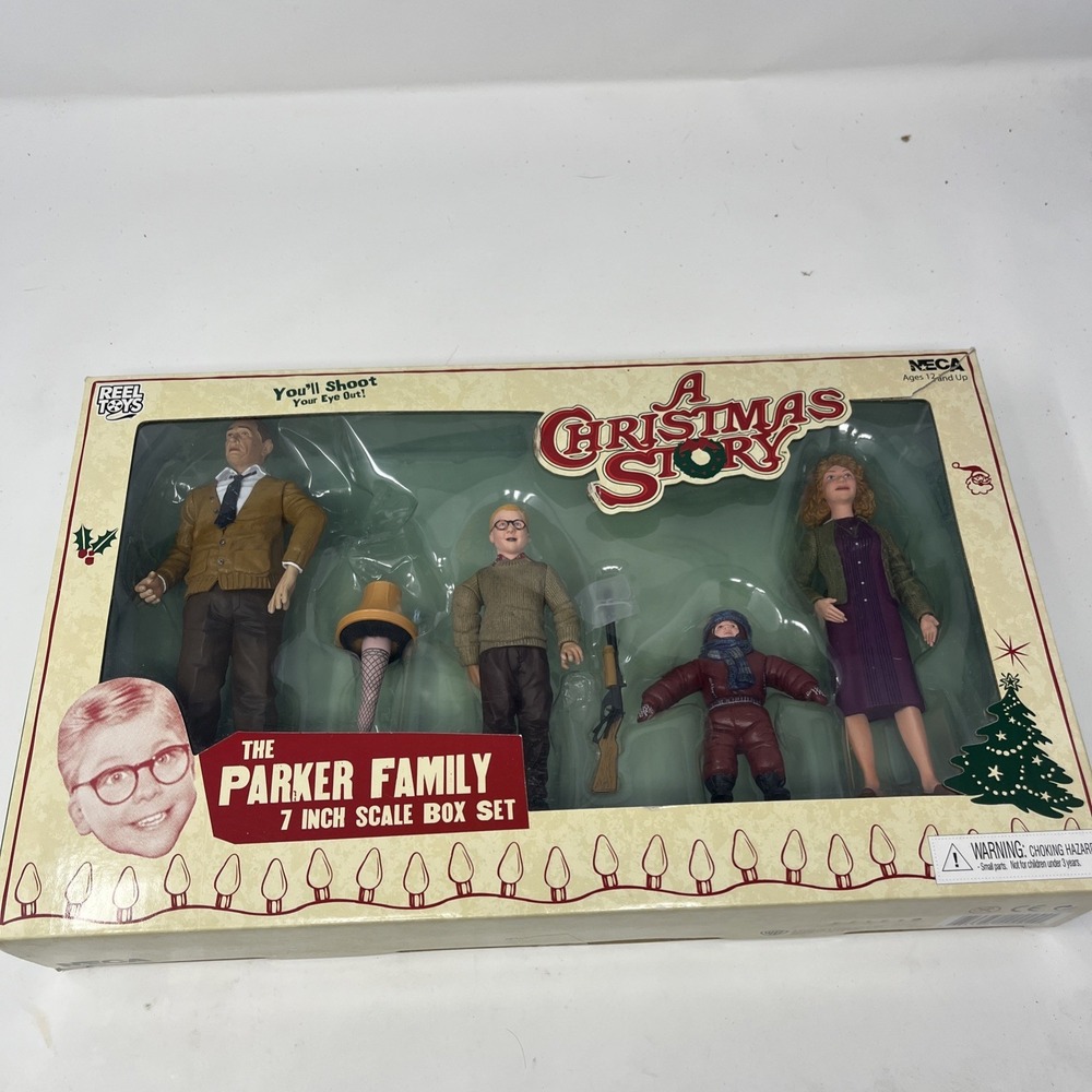 A Christmas Story Parker Family 7" Figures  with leg lamp, NECA Reel Toys